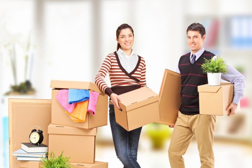 Preparation checklist and local removals service for Watford home moves
