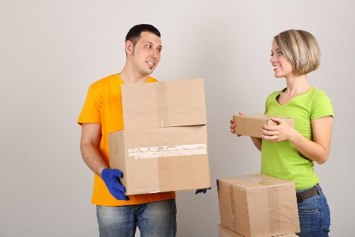 Watford moving support for home and office items